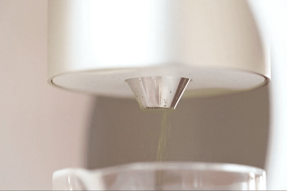 Cuzen matcha preparation