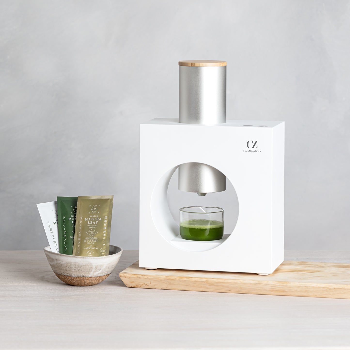  Cuzen Matcha Maker Starter Kit, an Innovative At-home Matcha  Machine that Produces Freshly Ground Matcha from Organic Shade-grown  Japanese Tea Leaves (White): Home & Kitchen